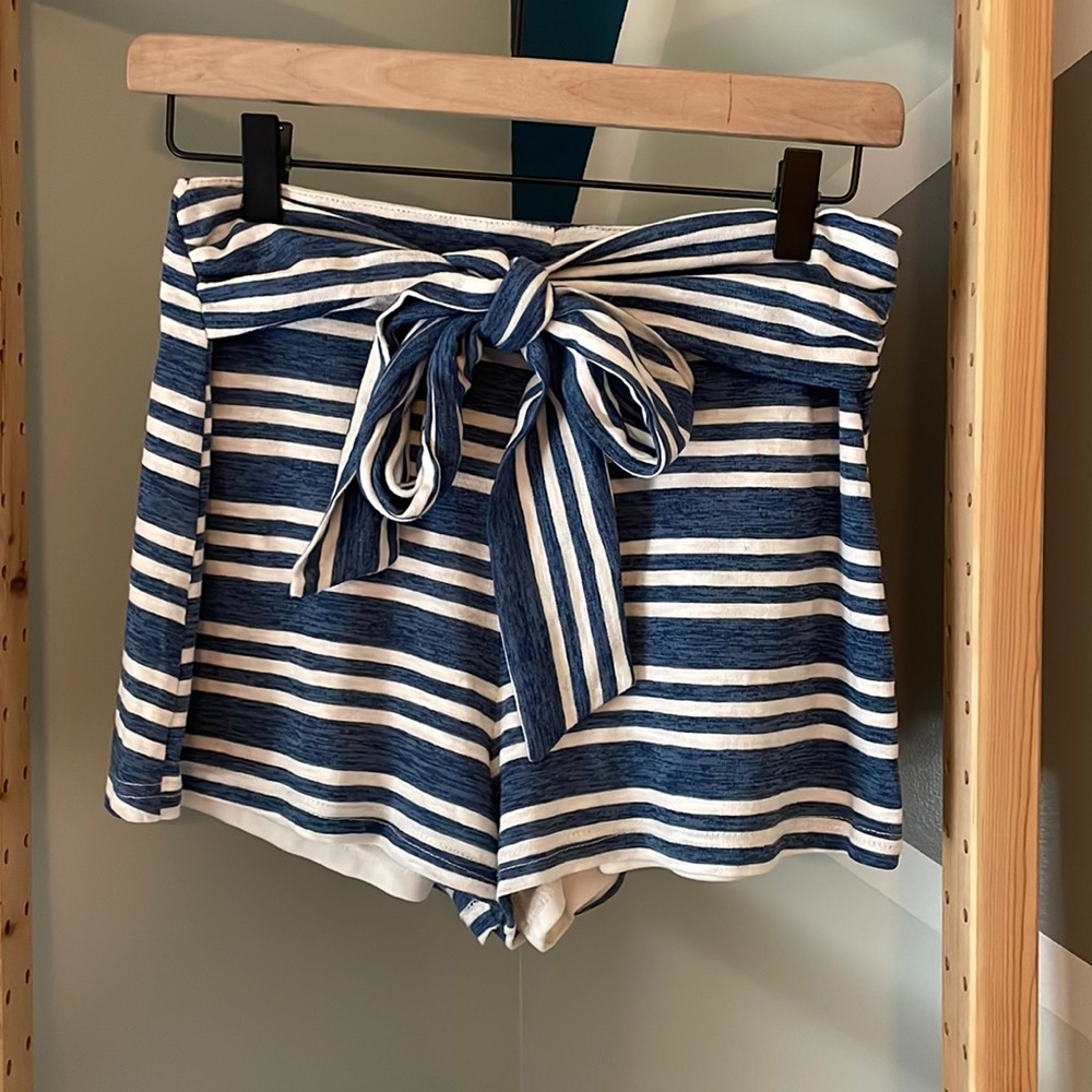 Striped, Tie-Front Shorts, Size - Small